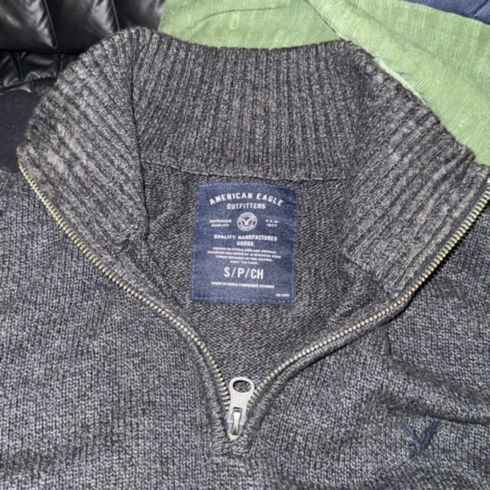 American Eagle Outfitters I Men’s I Quarter Zip I Knit Sweater I Size S